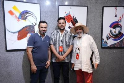 مشاركة الخبر: دار الأوبرا المصرية تحتضن معرض وصلون الدولي للفنون التشكيلية على وسائل التواصل من أفاق عربية-----