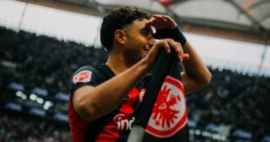 -عمر مرموش يزين قائمة أفضل 10 لاعبين في الدورى الألمانى بعد الجولة الثالثة .. زين الدولي المصري عمر مرموش لاعب فريق اينتراخت فرانكفورت قائمة أفضل 10