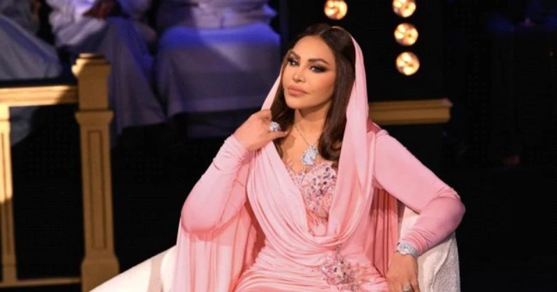 بسبب تغريدة قديمة ل أحلام.. كارمن سليمان تقع في الفخ تعرف على التالي بسبب تغريدة قديمة ل أحلام.. كارمن سليمان تقع في الفخ، قامت الفنانة الإماراتية