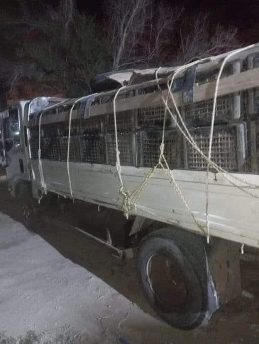 ضبط مبالغ ضخمة على متن شاحنة كانت بطريقها الى صنعاء _اخر الاخبار قال الاعلامي العسكري راشد معروف:تم القبض في نقطة العينين مديرية القطن بحضرموت على دينة محملة مبلغ مليار و 500 مليون