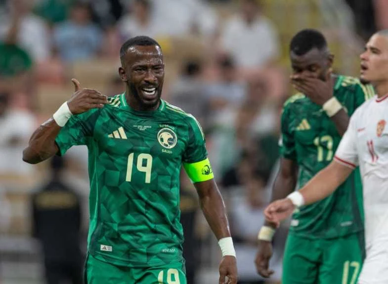 أخبار الرياضة -هؤلاء كانوا معه قبل 3 ساعات من الحادثة.. كشف تفاصيل جديدة عن سقوط فهد المولد من الدور الثاني تعرف على التالي هؤلاء كانوا معه قبل 3