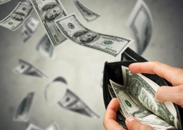 تفسير رؤيا المال الكثير بالمنام لابن سيرين منوعات الاسبوع تفسير رؤية المال الكثير بالمنام.. .. تعتبر رؤية المال الكثير في المنام من الأحلام التي تثير