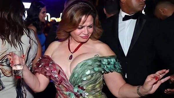 إلهام شاهين تثير الجدل بتصريحات عن الصلاة وداعية ترد عليها.. إليك التفاصيل تعرف على التالي إلهام شاهين تثير الجدل بتصريحات عن الصلاة وداعية ترد