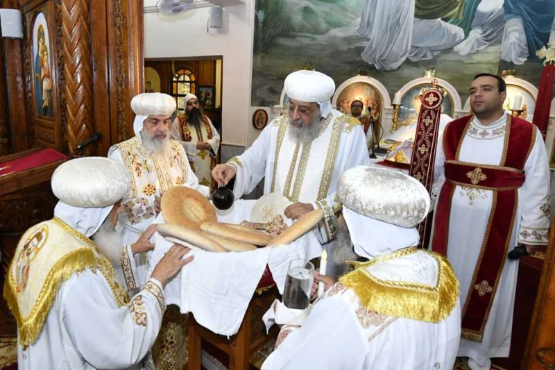 البابا تواضروس: الرياء يجعل الحياة الروحية للإنسان تضعف وتتفتت مثلما يفعل السوس في الخشب صلى البابا تواضروس الثاني، بابا الإسكندرية بطريرك الكرازة المرقسية اليوم السبت، القداس الإل