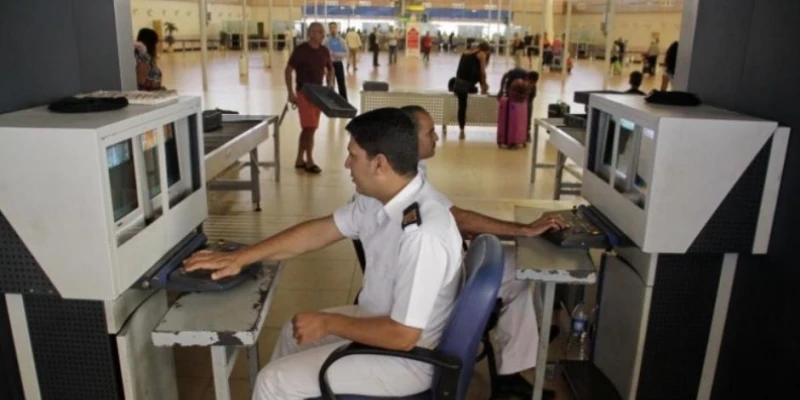 أمن المنافذ: ضبط 11 قضية هجرة غير شرعية خلال 24 ساعة ناس وخدمات أسفرت جهود الإدارات العامة التابعة لقطاع أمن المنافذ بوزارة الداخلية بالتنسيق مع كافة