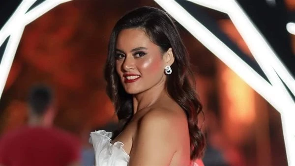 كاش مايوه .. رشا مهدي تبرز جمالها على حمام السباحة نشرت الفنانة رشا مهدي صورة جديدة عبر خاصية الأستوري على حسابها الشخصي على موقع التواصل الاجتماعي انستجرام.وتألقت الفنانة رشا مهدي