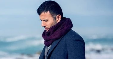 فن: شاهد.. حمزة نمرة يشوق متابعيه لأغنية جديدة بفيديو من الكواليس تفاعل حمزة نمرة مع متابعيه عبر حسابه على موقع فيس بوك ببرومو أغنية جديدة يستعد