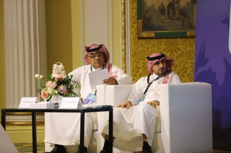 السابعة عالميا.. 4 ملايين مصاب ب السكري المزمن في المملكة الحياة كشف المؤتمر الدولي الرابع لأمراض السكري، الذي نظمته الجمعية السعودية للسكر والغدد الصماء بالخبر، بمشاركة متخصصين عا