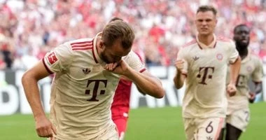 -بايرن ميونخ يتصدر الدوري الألماني بثنائية أمام فرايبورج .. فاز فريق بايرن ميونخ الألمانى على نظيره فرايبورج بنتيجة 2-0، مساء اليوم، الأحد، ضمن