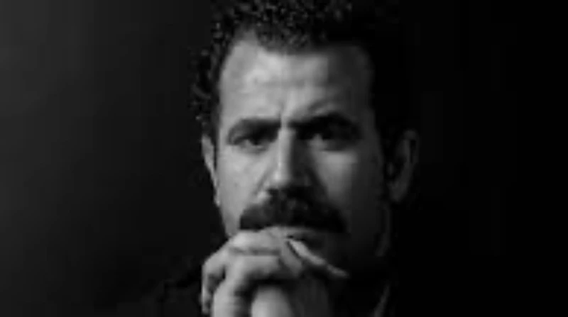 محمود حافظ: خالد يوسف مخرج مهم.. ومحمد رمضان نمبر وان كشف الفنان محمود حافظ، حقيقة تصريحه بأن الفنان محمد رمضان هو نمبر وان، موضحا أنه حديثه كان خلال