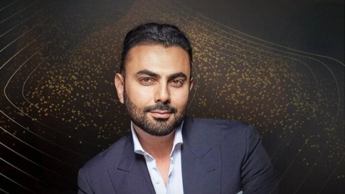 انضمام محمد كريم ل لجنة تحكيم مسابقة ملكة جمال العالم 2024انضم الفنان محمد كريم إلى لجنة تحكيم مسابقة ملكة جمال العالم 2024، حسبما أعلنت إدارة