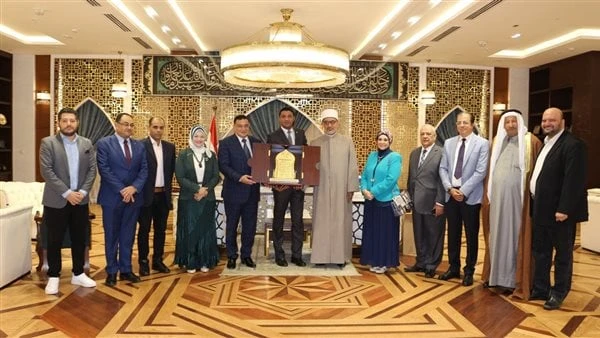 مفتي الجمهورية لوفد بيت العائلة : تعاون كامل في بناء الوعي الفكري والأخلاقياستقبل الدكتور نظير عياد -مفتي الجمهورية، رئيس الأمانة العامة لدور وهيئات