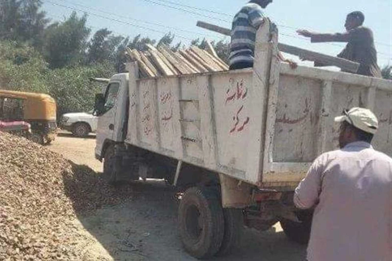 إزالة 15 حالة تعد ضمن المرحلة الثالثة لحملات الموجة ال23 في الشرقية أكد المهندس حازم الأشموني، محافظ الشرقية، الإثنين، استمرار تنفيذ المرحلة الثالثة