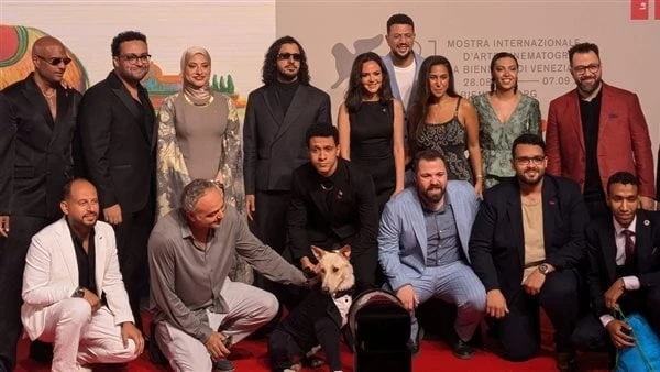 نجوم البحث عن منفذ لخروج السيد رامبو على السجادة الحمراء بمهرجان فينيسايحتفل الآن صناع فيلم البحث عن منفذ لخروج السيد رامبو، بعرضه العالمي الأول ضمن