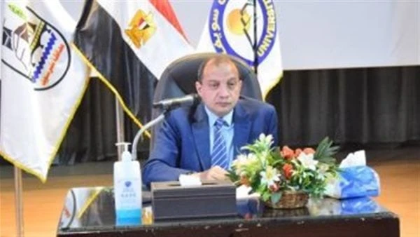 جامعة بني سويف تشارك في مؤتمر استكشاف الفضاء العميق بالصينقال رئيس جامعة بنى سويف الدكتور منصور حسن، إن مشاركة الجامعة في المؤتمر الدولي الثاني