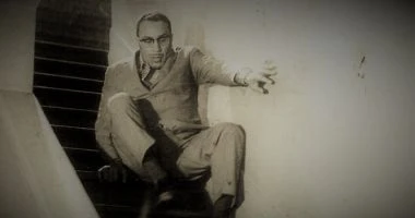 مئوية الأستاذ.. ليه فؤاد المهندس كان بيخاف من الأراجوز وبدلة العسكرى؟ المرأة والمنوعات تحل اليوم ذكرى مئوية ميلاد أستاذ الكوميديا فؤاد المهندس أو