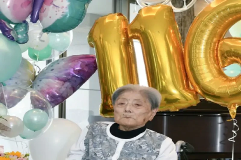 يابانية عمرها 116 عاما ستدخل جينيس بوصفها أكبر معمرة حية ووفقا لوكالة كيودو اليابانية للأنباء، أعلنت موسوعة غينيس للأرقام القياسية أن توميكو إيتوكا،