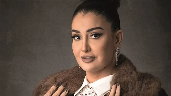 كب وقصير.. غادة عبد الرازق تتألق بإطلالة مثيرة للجدل نشرت الفنانة غادة عبد الرازق، صورة جديدة عبر حسابها الشخصي على موقع التواصل الاجتماعي للصور