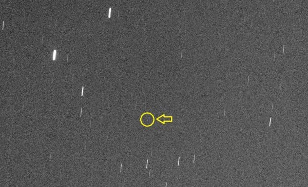 التقاط صور لجرم سماوي قبل دقائق من اصطدامه بالأردض بانوراما عمون - أعلن مركز الفلك الدولي اليوم الاربعاء، التقاط صور لجرم سماوي قبل دقائق من اصطدامه بالأرض، من قبل مرصد الختم الفلك