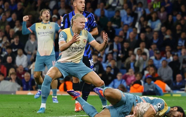 -إنتر ميلان يتعادل مع السيتي في دوري أبطال أوروبا .. فرض إنتر الإيطالي التعادل السلبي على مضيفه مانشستر سيتي الإنكليزي، أمس الأربعاء، في ملعب الاتحاد ضمن الجولة الأولى من دوري أبطا