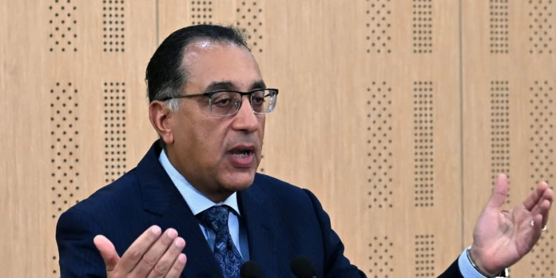 رئيس الحكومة: جامعة باديا تؤكد الشراكة بين الدولة والقطاع الخاص ناس وخدمات قال الدكتور مصطفى مدبولى رئيس مجلس الوزراء، إن افتتاح جامعة باديا يوم سعيد بالنسبة لي ونشهد ثمار لرؤية ال