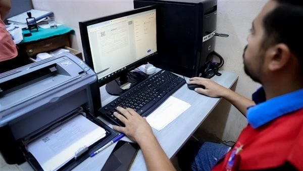 الصحة: بدء التشغيل التجريبي لحملة توصيل الدواء بالمجان ل400 مريض بالقليوبيةأعلنت وزارة الصحة والسكان، بدء التشغيل التجريبي لحملة توصيل الدواء لمنازل