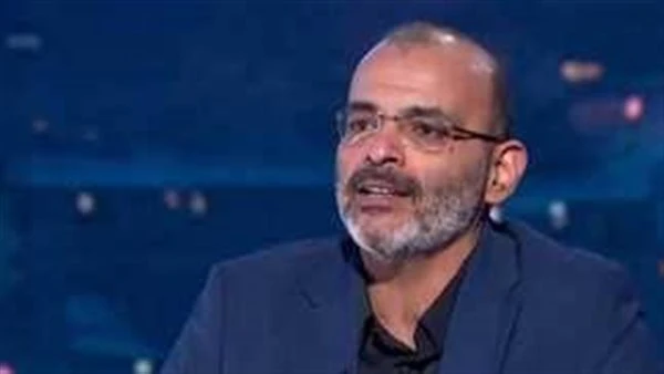 حزن وطلاق .. أبرز أزمات أيمن بهجت قمر بعد وفاة بنات عمه تعرف على التالي حزن وطلاق .. أبرز أزمات أيمن بهجت قمر بعد وفاة بنات عمه، تصدر السيناريست أيمن