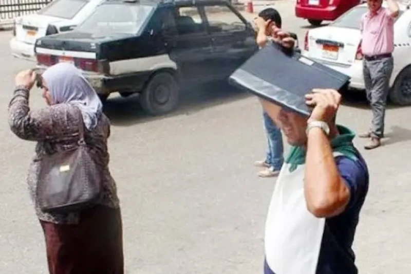 نسبة الرطوبة تصل 90.. الأرصاد: ارتفاع درجات الحرارة عن المعدل الطبيعي وتحذير للمواطنينكشفت الهيئة العامة للأرصاد الجوية تفاصيل حالة الطقس غدا الجمعة،