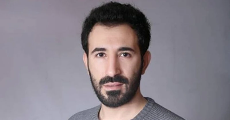 خاص - علي المولى يتحدث عن كتابه الجديد قديس في عصر إبليس .. وهذا ما قاله عن كاظم الساهر وناصيف زيتون ورحمة رياض وأدهم نابلسي تعرف على التالي خاص - علي المولى يتحدث عن كتابه الجديد 