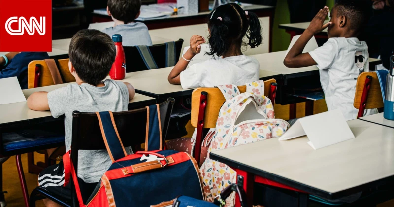 كيف يقلل الأهل من احتمال إصابة أطفالهم بالمرض والتغيب المدرسي؟ تكنولوجيا دبي، الإمارات العربية المتحدة () -- عودة العديد من الطلاب إلى المدارس، تعني عودتهم إلى التجمع في أماكن ضيقة