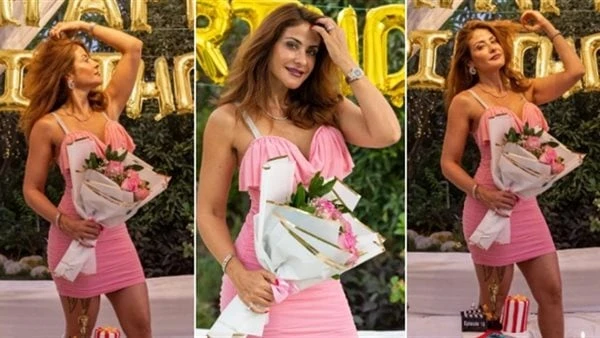 فستان جريء.. هيدي كرم تثير إعجاب جمهورها حرصت الفنانة هيدي كرم، على متابعة جمهورها بأحدث الصور والفيديوهات عبر حسابها الشخصي على موقع إنستجرام