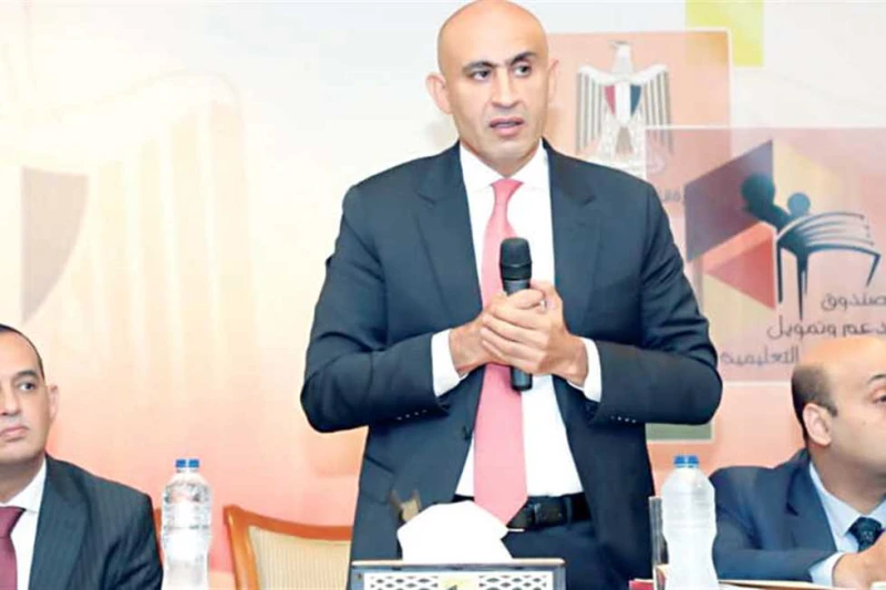 وزير التعليم: الواجب المنزلي سيكون موحد لكل الطلاب بجميع مدارس الجمهورية أعلن محمد عبداللطيف وزير التربية والتعليم، أن اللغة الثانية الأجنبية لا تدرس