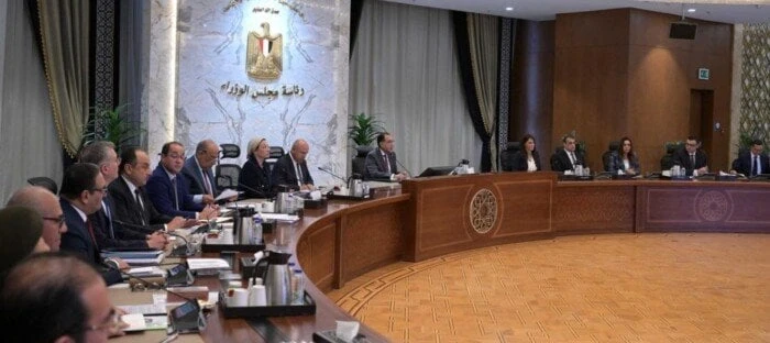 رئيس الوزراء يترأس اجتماع المجموعة الوزارية للتنمية الصناعيةترأس اليوم الدكتور مصطفى مدبولي، رئيس مجلس الوزراء، اجتماع المجموعة الوزارية للتنمية