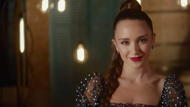 كم عمر كارلا شمعون؟ إليك المواليد الحقيقية عمر كارلا شمعون، الذي يبحث عنه الأفراد بعد تصدر هذه الفنانة التريند الأخير عبر منصات التواصل الاجتماعي