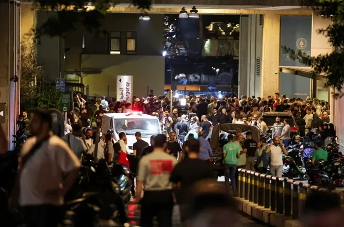 إخماد النيران ب60 منزل ومتجر بسبب تفجيرات واقعة البيجر في لبنان وعدد من الإصابات مدمر إخماد النيران ب60 منزل ومتجر بسبب تفجيرات واقعة البيجر في لبنان