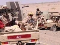 مواجهات عسكرية عنيفة قرب بلحاف النفطية بشبوة وتعزيزات إماراتية تصل لفك الحصار _الأخبار المحلية الجديد برس شهدت المحافظات النفطية شرقي اليمن، يوم الأحد، تصعيدا جديدا ضد القوات الإما