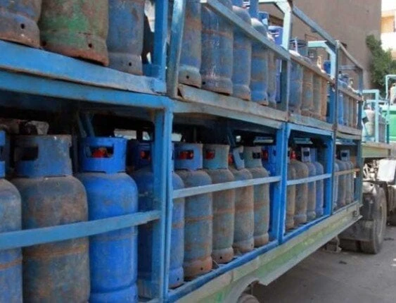 سعر أنبوبة الغاز اليوم.. تعرف على سعر اسطوانات البوتاجاز المنزلي والتجاري بعد تطبيق الزيادةسعر أنبوبة الغاز اليوم.. أعلنت وزارة البترول والثروة