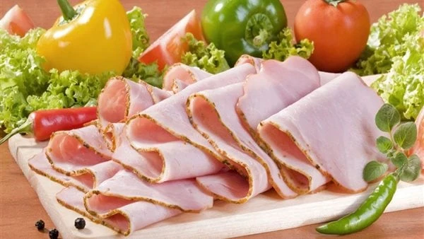 ب ورك فرخة .. طريقة عمل لانشون الدجاج بدون بيض إذا كنتي تحاولين تحضير وصفات المدارس لتوفير الميزانية نقدم لكي اليوم طريقة عمل لانشون فراخ لانشون دجاج أنظف وأوفر في البيت طريقة عمل 