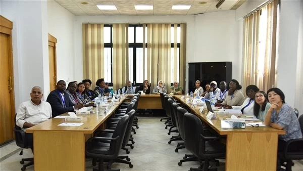 خالد عبدالغفار: نعمل على خفض الوفيات بسبب مرض الدرن بنسبة 90 بحلول 2030نظمت وزارة الصحة والسكان، دورة تدريبية بعنوان (مكافحة الدرن وكوفيد-19 والتهابات الجهاز التنفسي في البلدان الأ