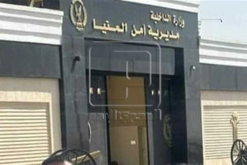 السجن المشدد 10 سنوات لعاطل بتهمة الشروع في قتل جاره ب المنيا عاقبت محكمة جنايات المنيا اليوم الاثنين 9 سبتمبر، عاطل مقيم بمركز مغاغة، بالسجن المشدد