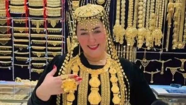 حجز قضية المتهمين بسرقة أميرة الدهب للنطق بالحكم قررت محكمة جنح 6 أكتوبر، اليوم الإثنين، حجز أول جلسات قضية اتهام اثنين يحملان جنسية إحدى الدول،