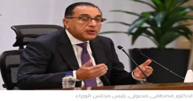 كتب:- محمد سراج الدين شحاتة ليست الزيادة الأخيرة ارتفاع اسعار الوقود تدريجيا بنهاية 2025 زيادة جديدة أعلنت عنها لجنة تسعير المواد البترولية منذ الجمعة الماضى، جاءت هذه الزيادة نتيج