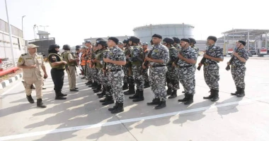 محافظ الغربية يتابع البيان العملي لنجدة الهدف الحيوي المؤمن بالحراسات المشددة كتبمحمود شتا تابع اللواء أشرف الجندي محافظ الغربية صباح اليوم ،البيان العملي لنجدة الهدف الحيوي المؤمن