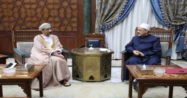 كتب - محمود الهندي شيخ الأزهر يستقبل سفير سلطنة عمان بمشيخة الأزهر استقبل فضيلة الإمام الأكبر، أ. د. أحمد الطيب، شيخ الأزهر الشريف، اليوم الخميس،
