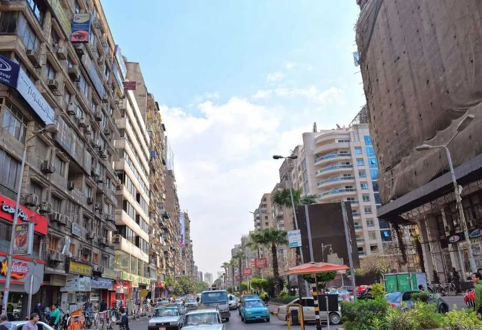 بعد رحيل آلاف السودانيين، حقيقة تراجع أسعار إيجارات شقق فيصل والهرم عقارات فيصل، شهدت حركة عودة السودانيين لبلادهم في الفترة القليلة الماضية معدلات كبيرة، حيث شهد معبر أشكيت الحدود