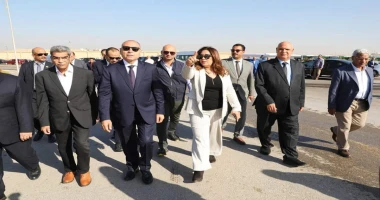 وزيرة التنمية المحلية ومحافظ القاهرة يتفقدان اصطفاف أتوبيسات النقل العام كتبأيمن بحر تفقدت الدكتورة منال عوض وزيرة التنمية المحلية والدكتور إبراهيم صابر محافظ القاهرة ، اليوم اصطفا