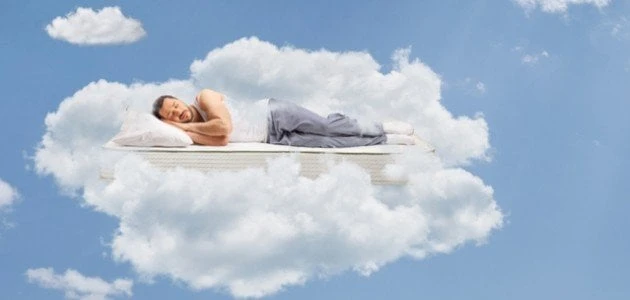 شرب السجائر في المنام لغير المدخنقام العلماء بتفسير رؤية شرب السجائر في المنام لغير المدخن للرجال والنساء، وهي من الرؤي التي لها العديد من الدلالات والمعاني، فهناك من يفسرها على أن