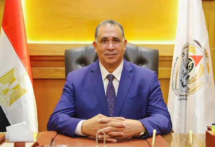 نقيب المحامين يترأس جلسة حلف اليمين القانونية للأعضاء الجدد في هذا الموعد يترأس عبدالحليم علام، نقيب المحامين، رئيس اتحاد المحامين العرب، جلسة حلف اليمين القانونية للأعضاء الجدد.ال