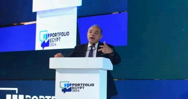 كتب - محمود الهندي ألقى الدكتور محمد فريد رئيس الهيئة العامة للرقابة المالية، الكلمة الافتتاحية في فعاليات مؤتمر بورتفوليو ايجيبت السابع تحت عنوان البورصات العربية .. تنافس أم تكام