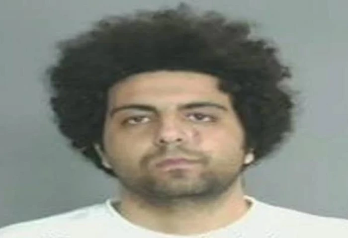 تورط في قضية قتل بأمريكا، نبيلة مكرم تكشف سرا خطيرا عن ابنها لأول مرة كشفت السفيرة منى مكرم عبيد لأول مرة عن سر ارتكاب نجلها لجريمة قتل في الولايات